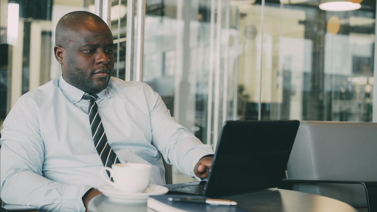 Should I open or buy a Hilton franchise in 2027 — figure 5