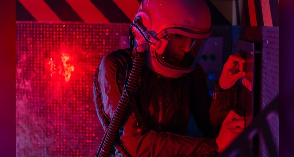 Should I open or buy a Coverall franchise in 2027?