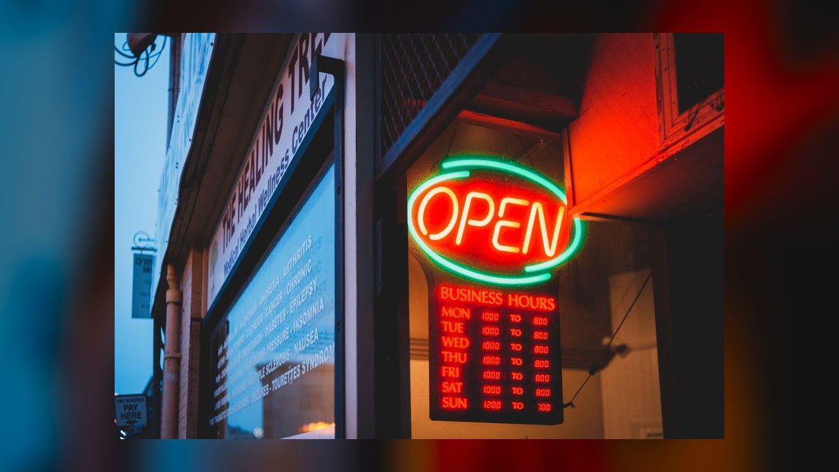 Should I open or buy a Jan-Pro franchise in 2027 — figure 8