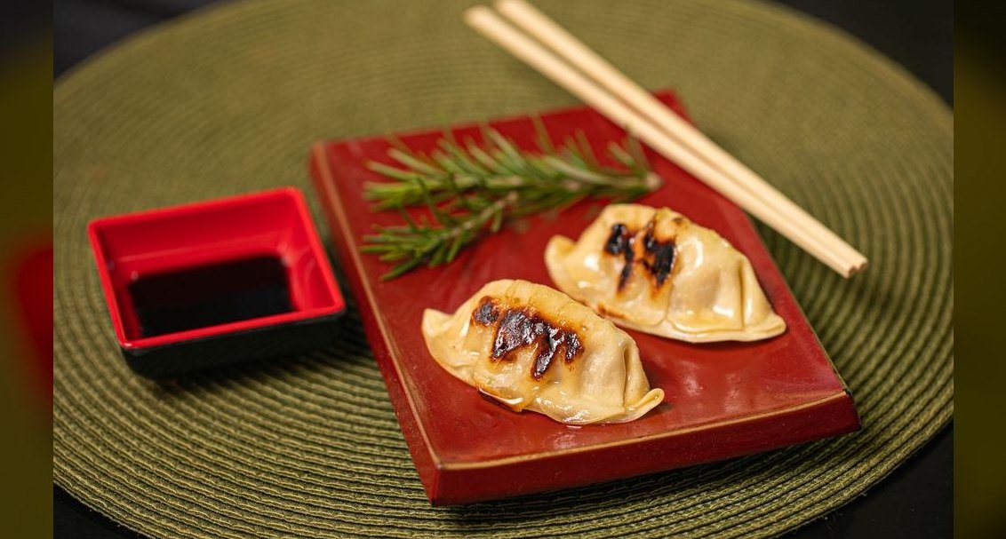 Best Asian-cuisine franchises to buy in 2027