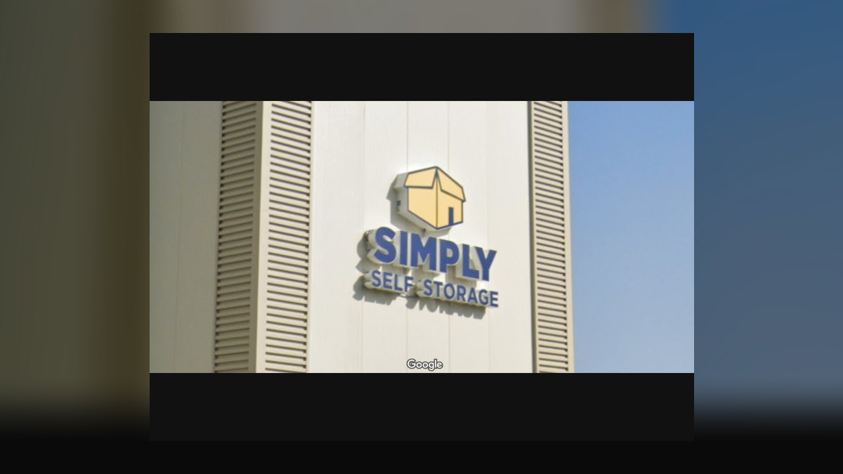 Should I open or buy a Simply Self Storage franchise in 2027 — figure 1