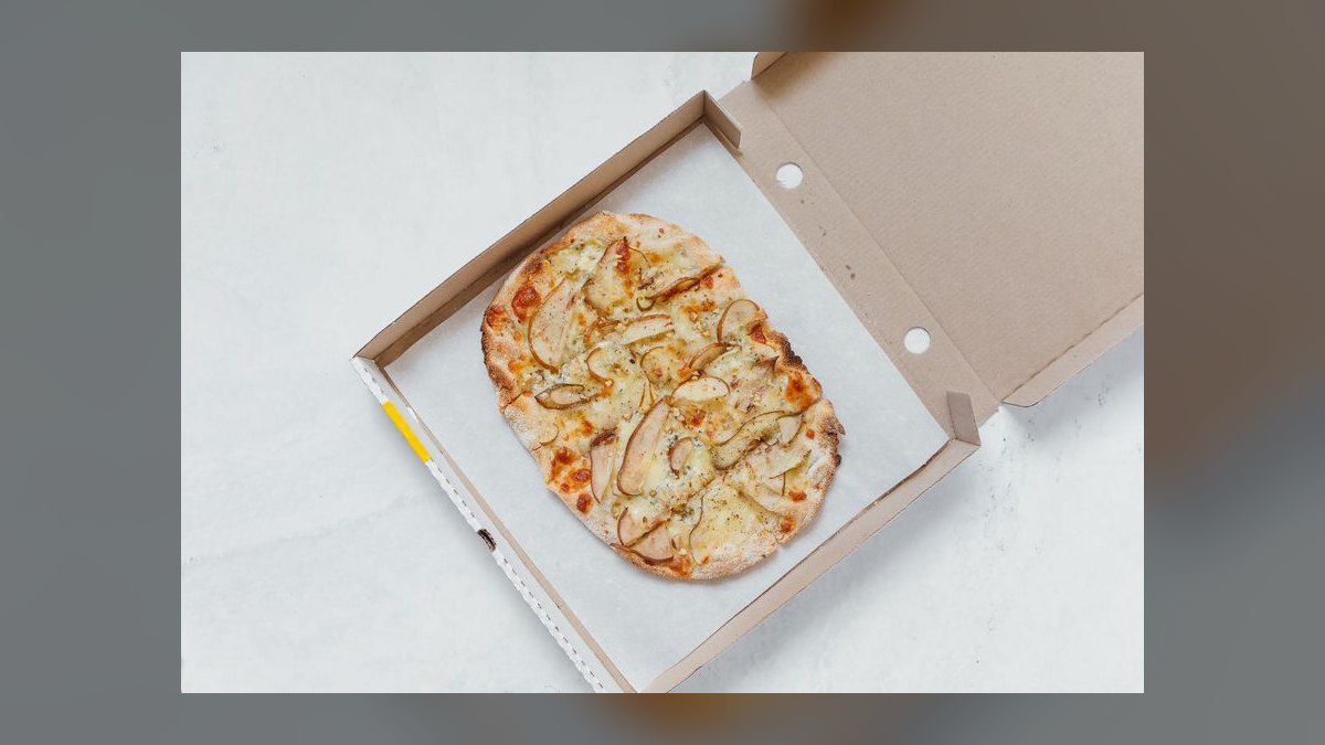 Should I open or buy a Pizza Hut franchise or open an independent sandwich shop in 2027 — figure 4