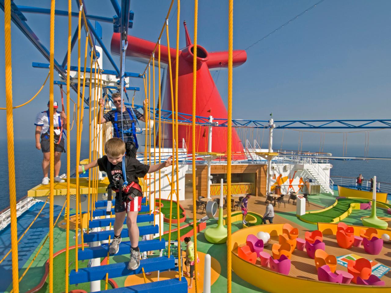 10 Best Cruise Lines for Family Reunions in 2027 — figure 1