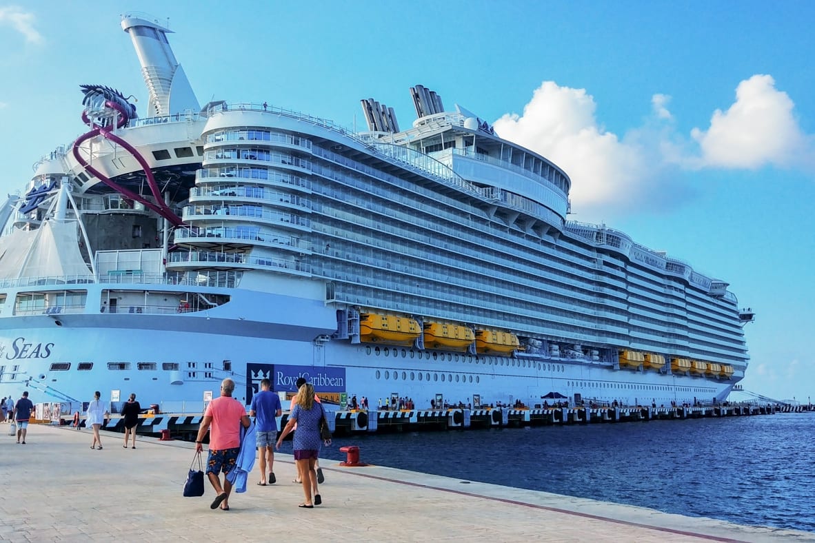 10 Best Cruise Lines for Family Reunions in 2027 — figure 5