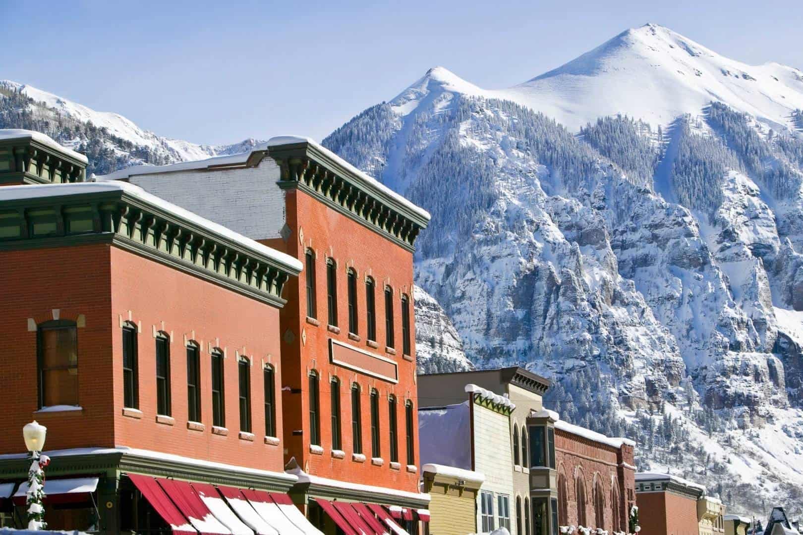 10 Best Mountain Town Family Reunion Destinations in 2027 — figure 4