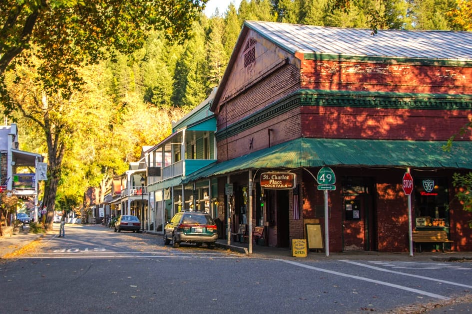 10 Best Mountain Town Family Reunion Destinations in 2027 — figure 5