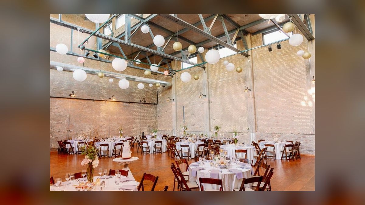 The 10 Best Affordable Wedding Venues Under $10,000 in 2027 — figure 4