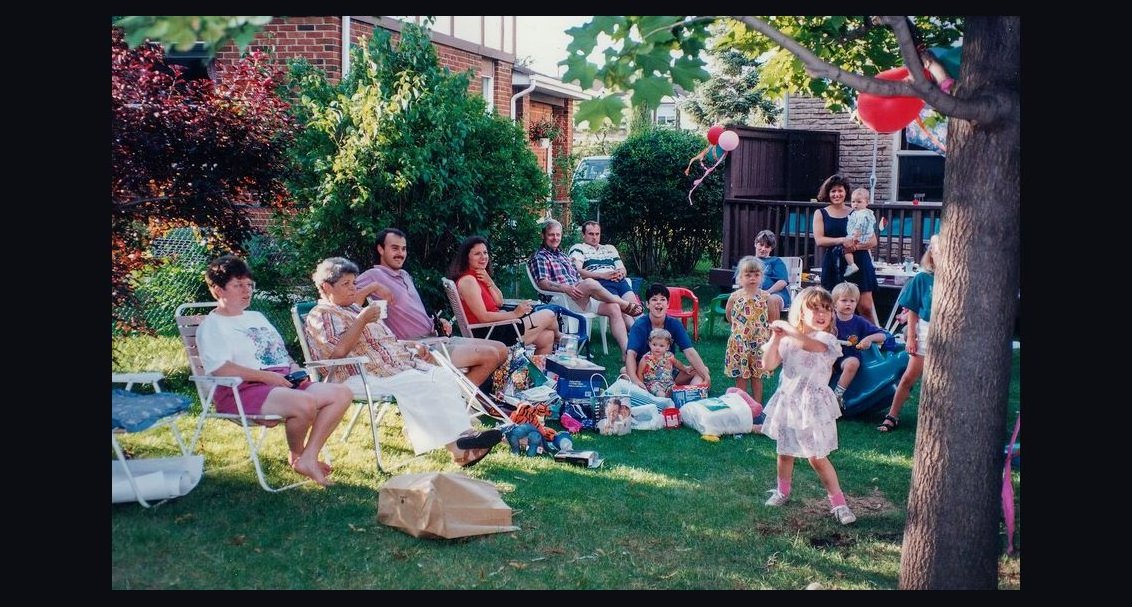 How far in advance should you send out invitations for a family reunion in 2027?