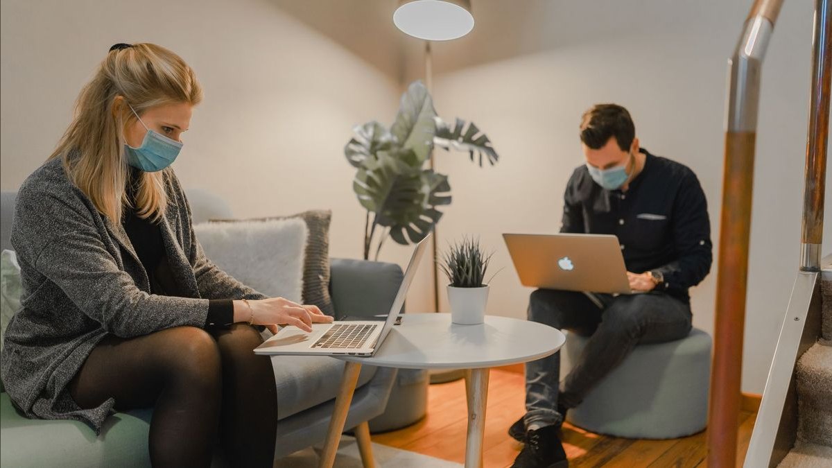 Sales Director — LinkedIn Banner — figure 3