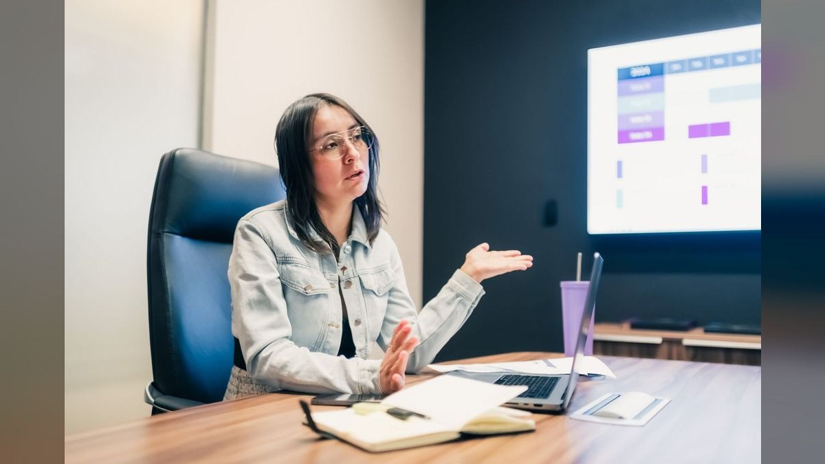 Sales Manager — LinkedIn Banner — figure 1