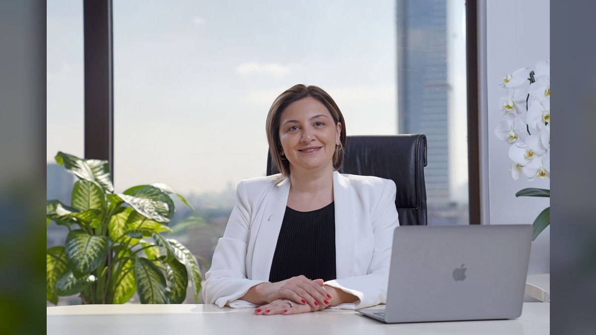 RevOps Manager — LinkedIn Banner
