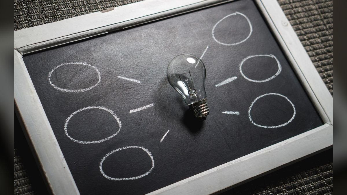 Idea / Insight Icon — Icon / Clip Art — figure 2
