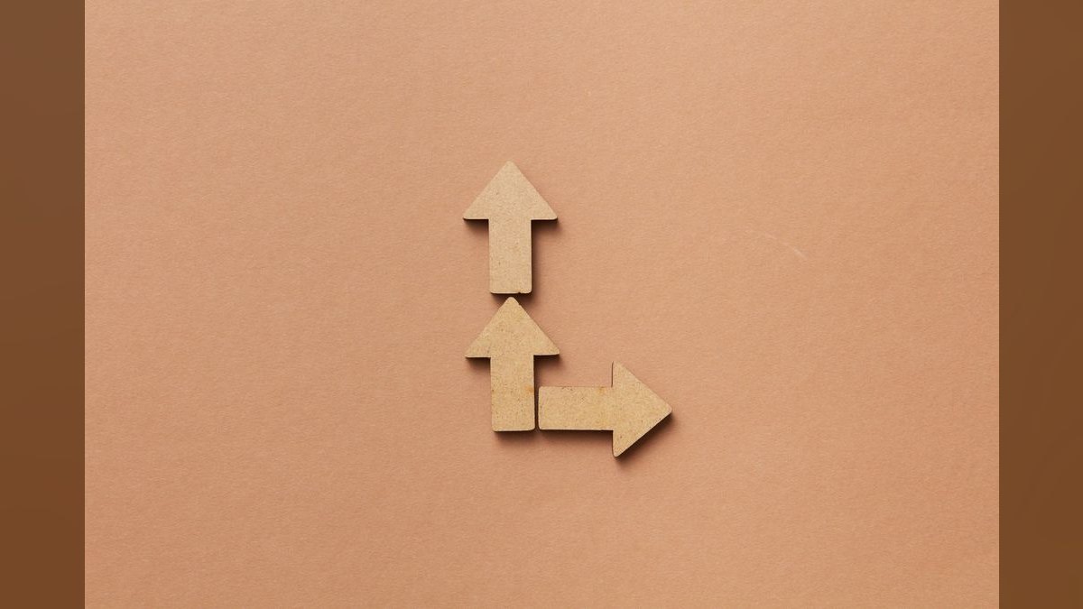 Pipeline Growth Arrow Icon — Icon / Clip Art — figure 4