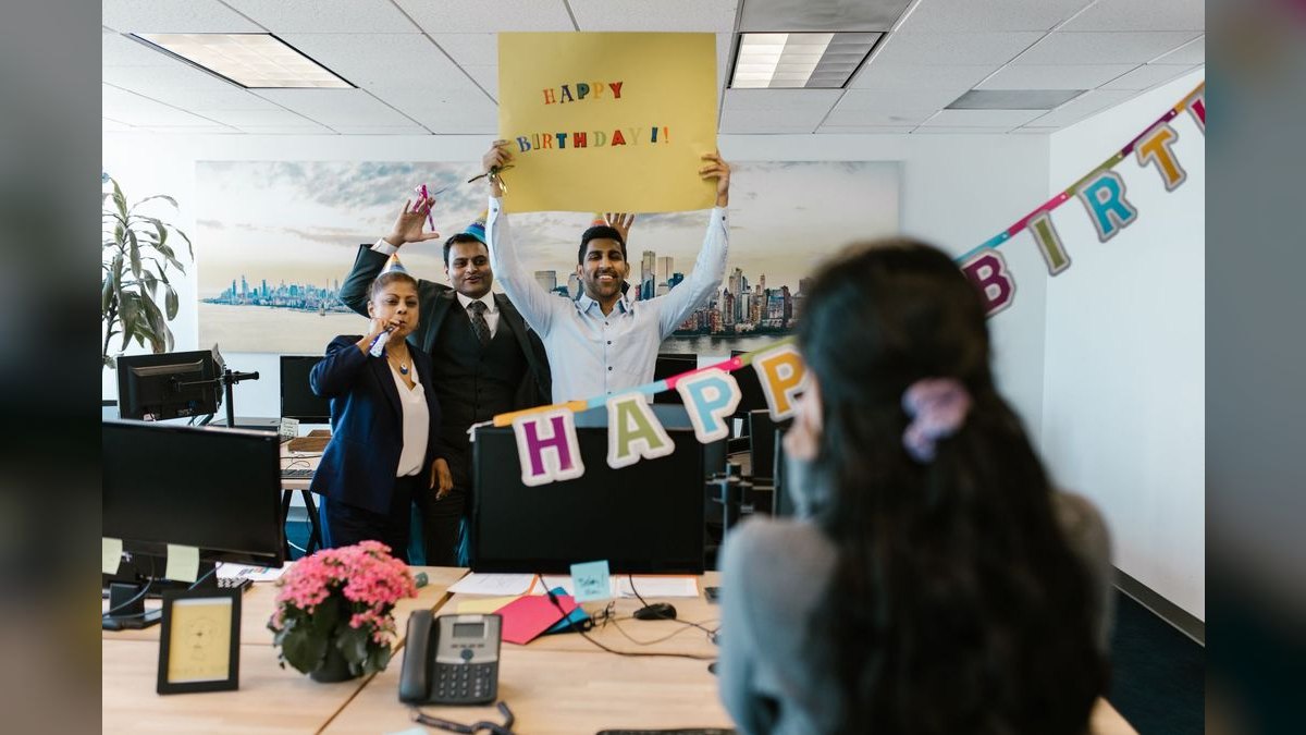 Enterprise AE — LinkedIn Banner — figure 2