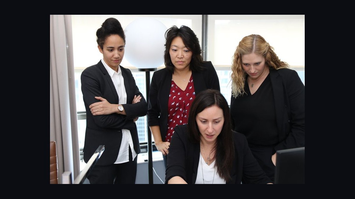 Sales Analyst — LinkedIn Banner — figure 9