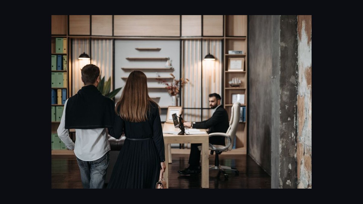 Sales Consultant — LinkedIn Banner — figure 7