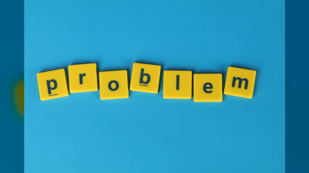 “Sell the problem, not the product.” — LinkedIn Banner — figure 3