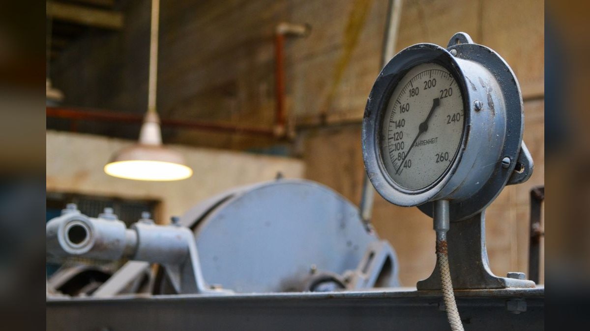 “Process over pressure.” — LinkedIn Banner — figure 3