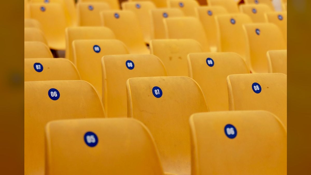 “Own the number.” — LinkedIn Banner — figure 1