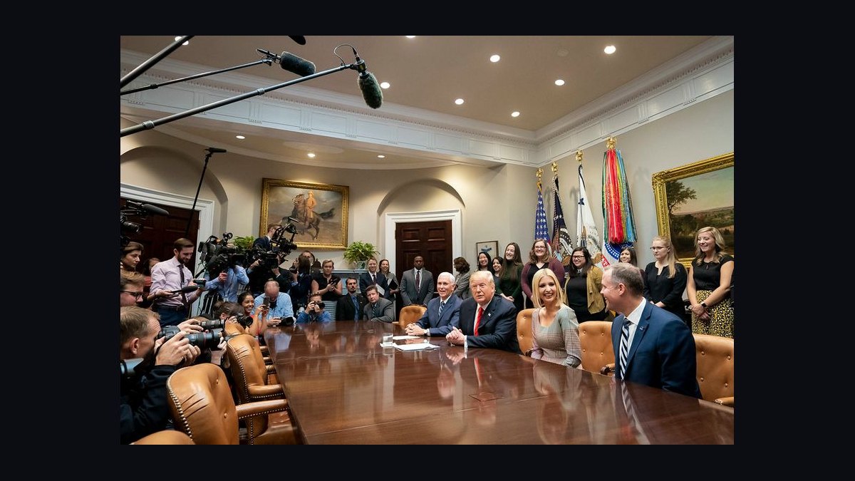 “Champions are made before the call.” — LinkedIn Banner — figure 4