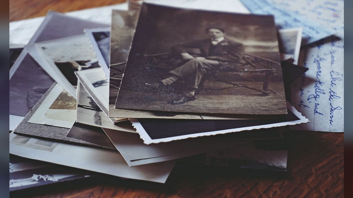 “Facts tell. Stories sell.” — LinkedIn Banner — figure 4