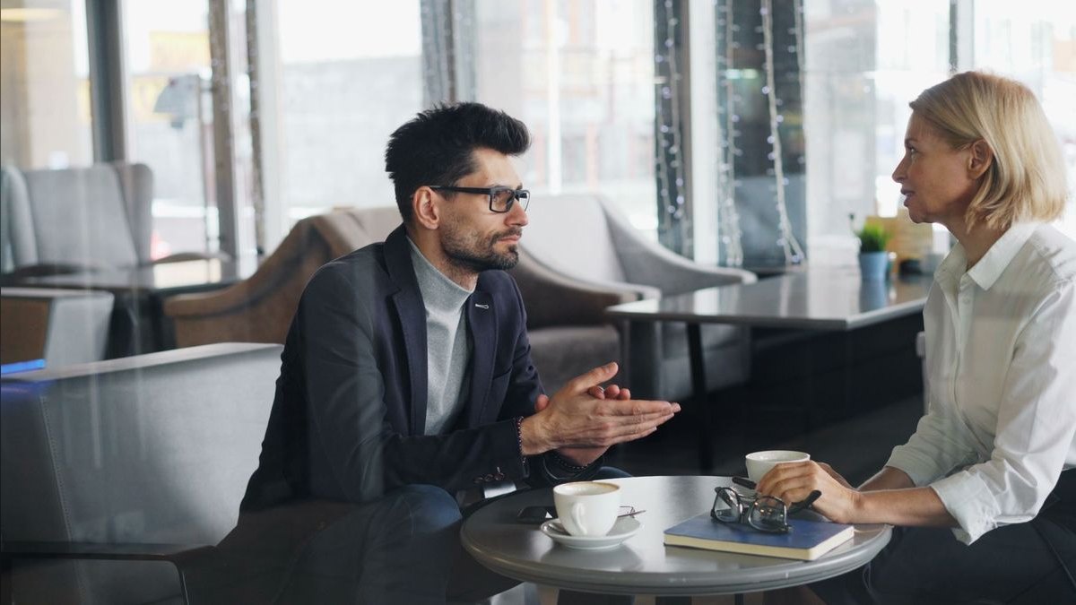 “Selling trust in FinTech.” — LinkedIn Banner — figure 5