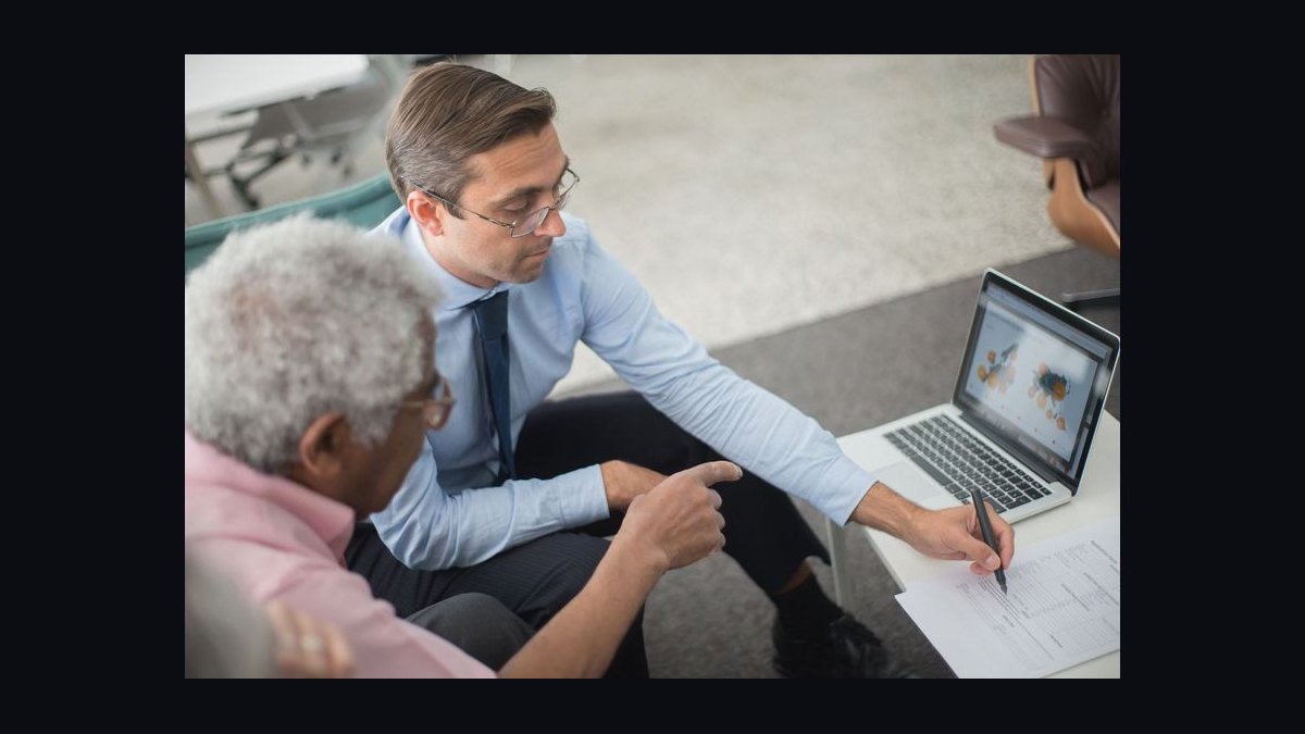 “Modernizing insurance sales.” — LinkedIn Banner — figure 9