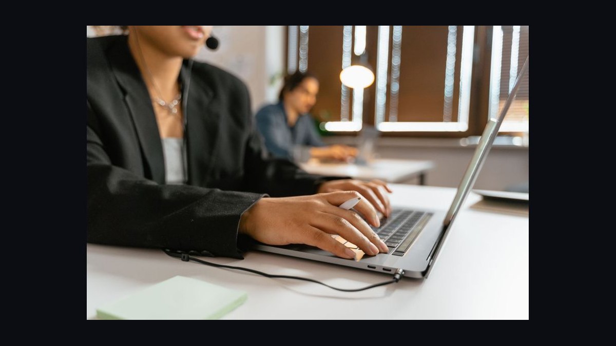 “Modernizing insurance sales.” — LinkedIn Banner