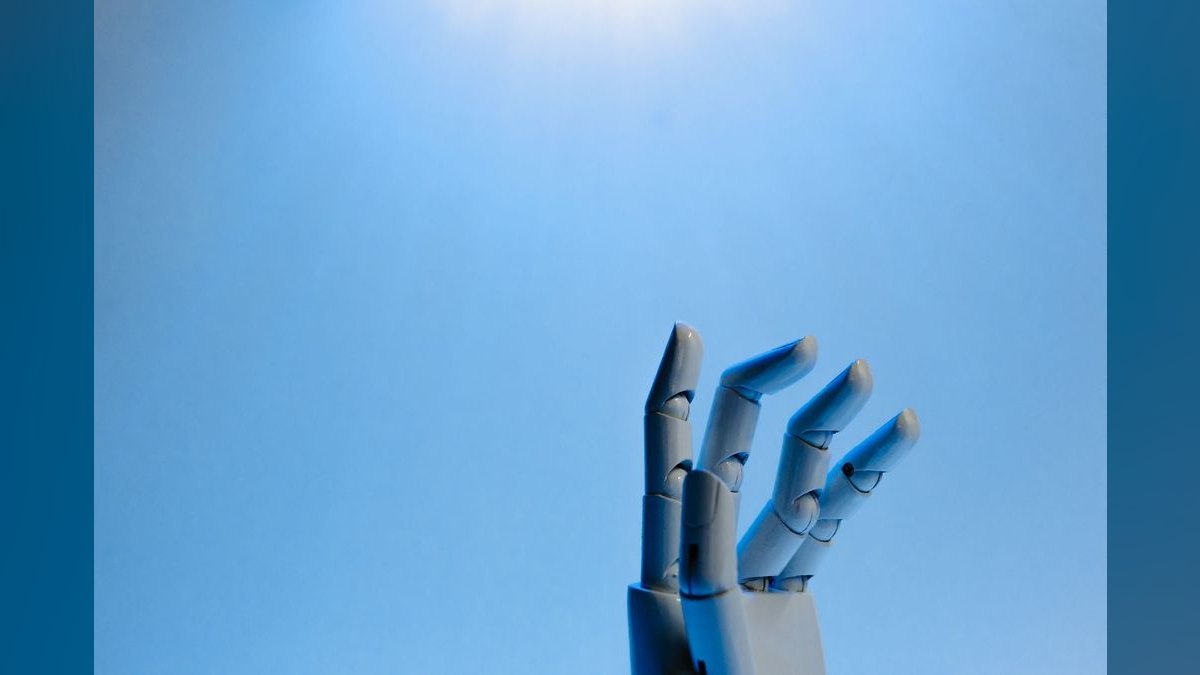 Turn data into decisions. — LinkedIn Wallpaper — figure 2