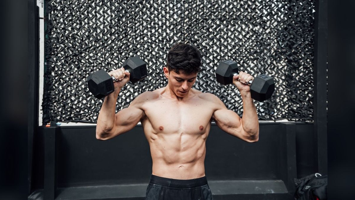Small reps, big results. — LinkedIn Wallpaper