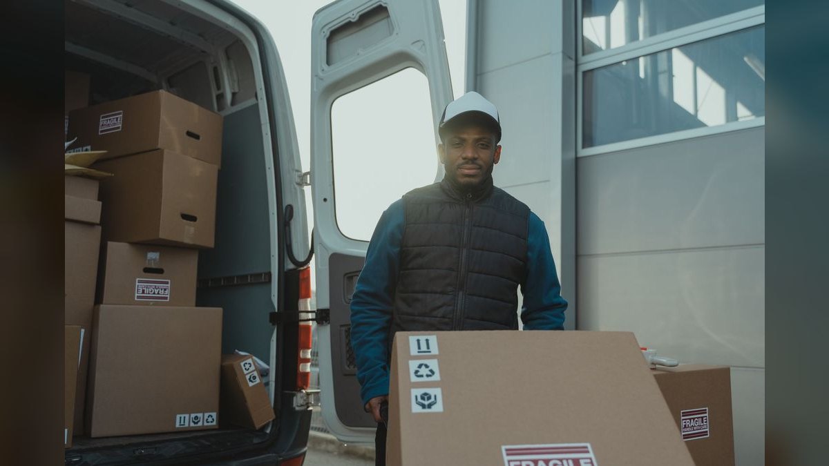 Logistics CRO — LinkedIn Banner — figure 6
