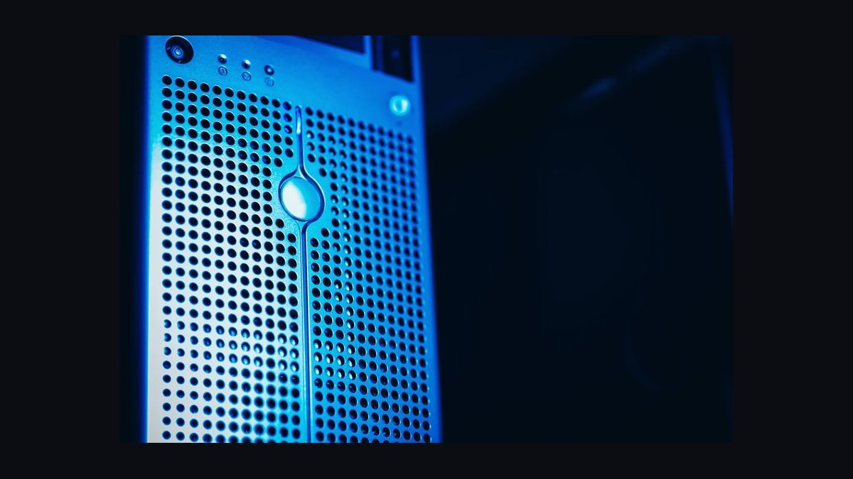 Vector Database CTO — LinkedIn Banner — figure 5