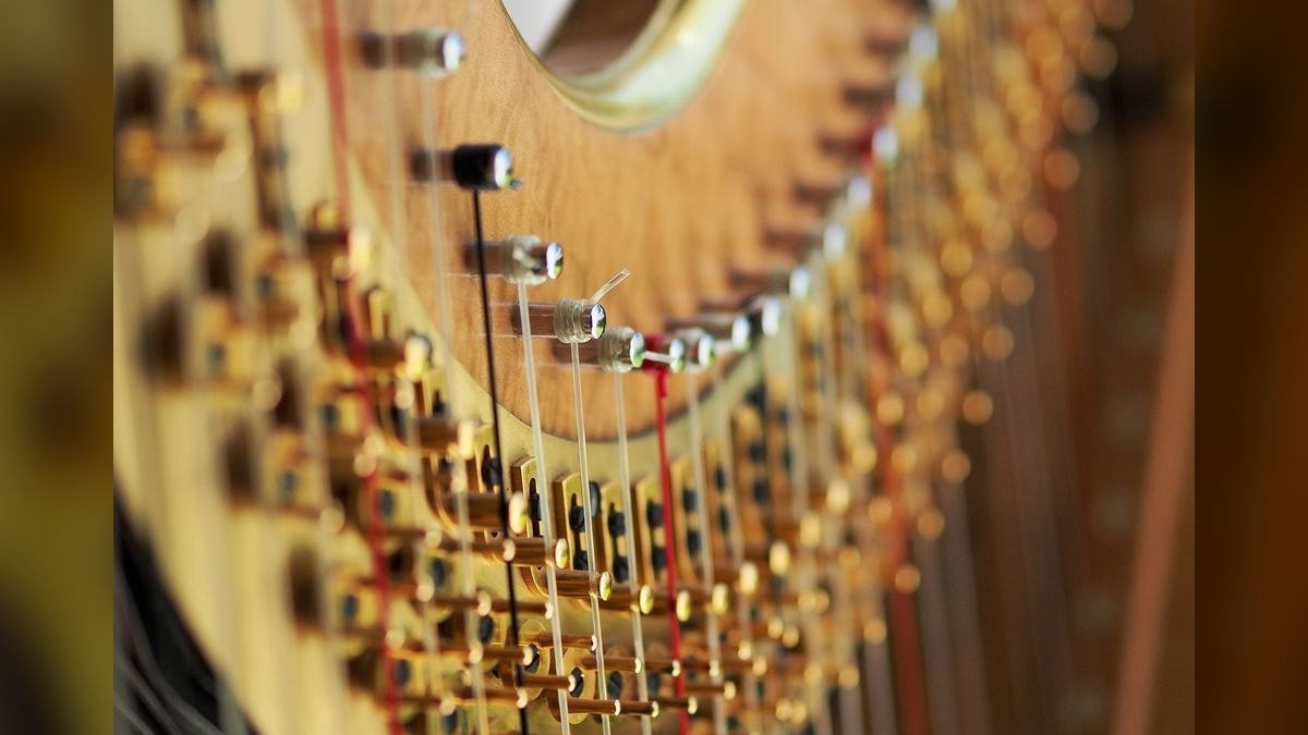 LoRA Fine-Tuning Engineer — LinkedIn Banner