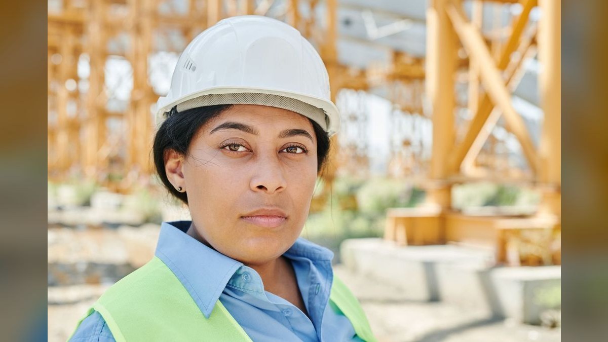 AI Evals Engineer — LinkedIn Banner