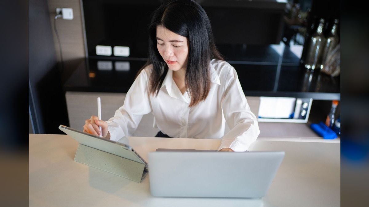 What should you know before investing in Graphics in 2027 — figure 1