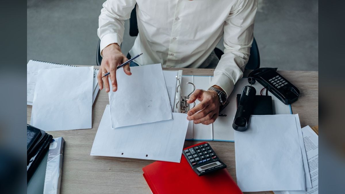 What should you know before investing in Graphics in 2027?