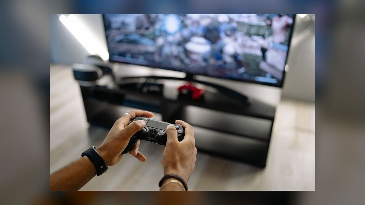 Top 10 Gaming TVs — Best Overall + Best Value in 2027