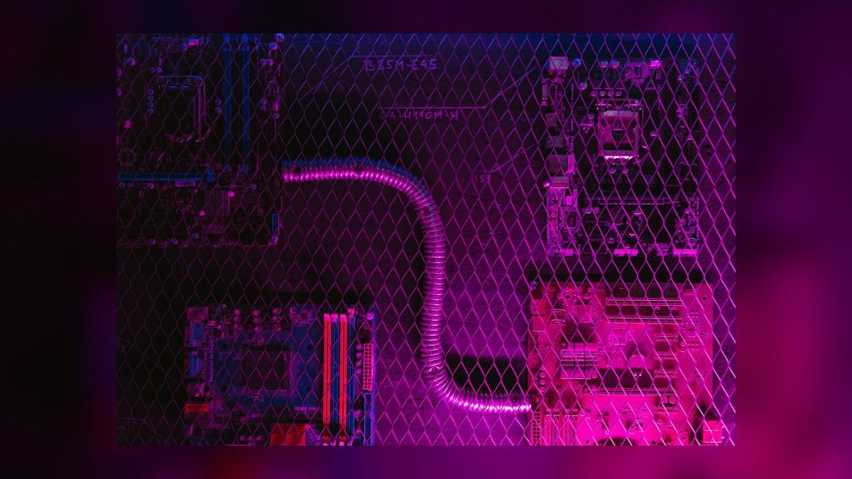 What is the average annual cost of maintaining a gaming PC in 2027 — figure 4