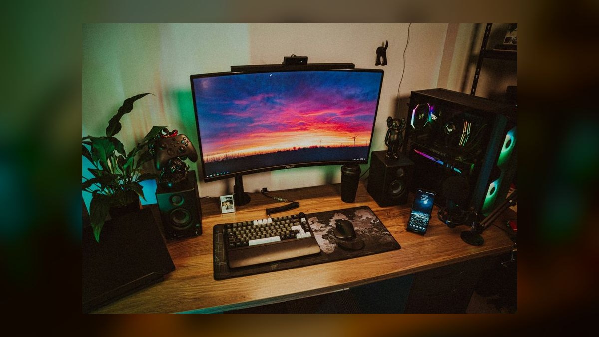 How much does a gaming desk setup cost in 2027 — figure 5