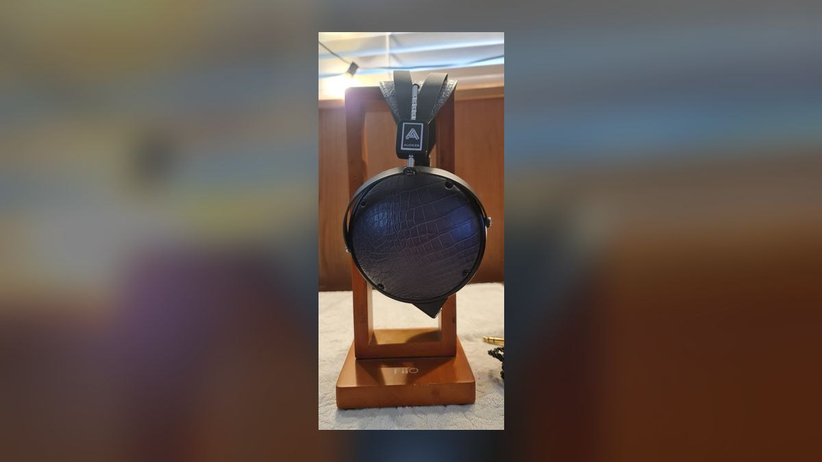 Top 10 Most Expensive Limited Edition Gaming Headsets in 2027 — figure 1