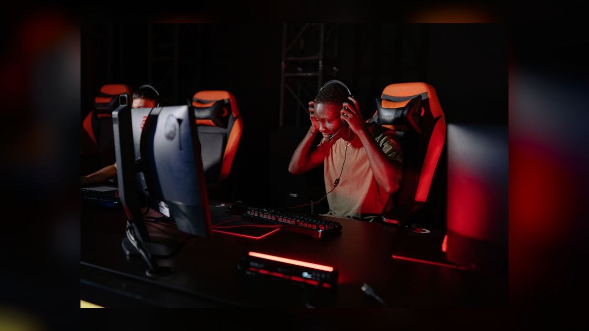 What are the most common mistakes in Gaming in 2027 — figure 5