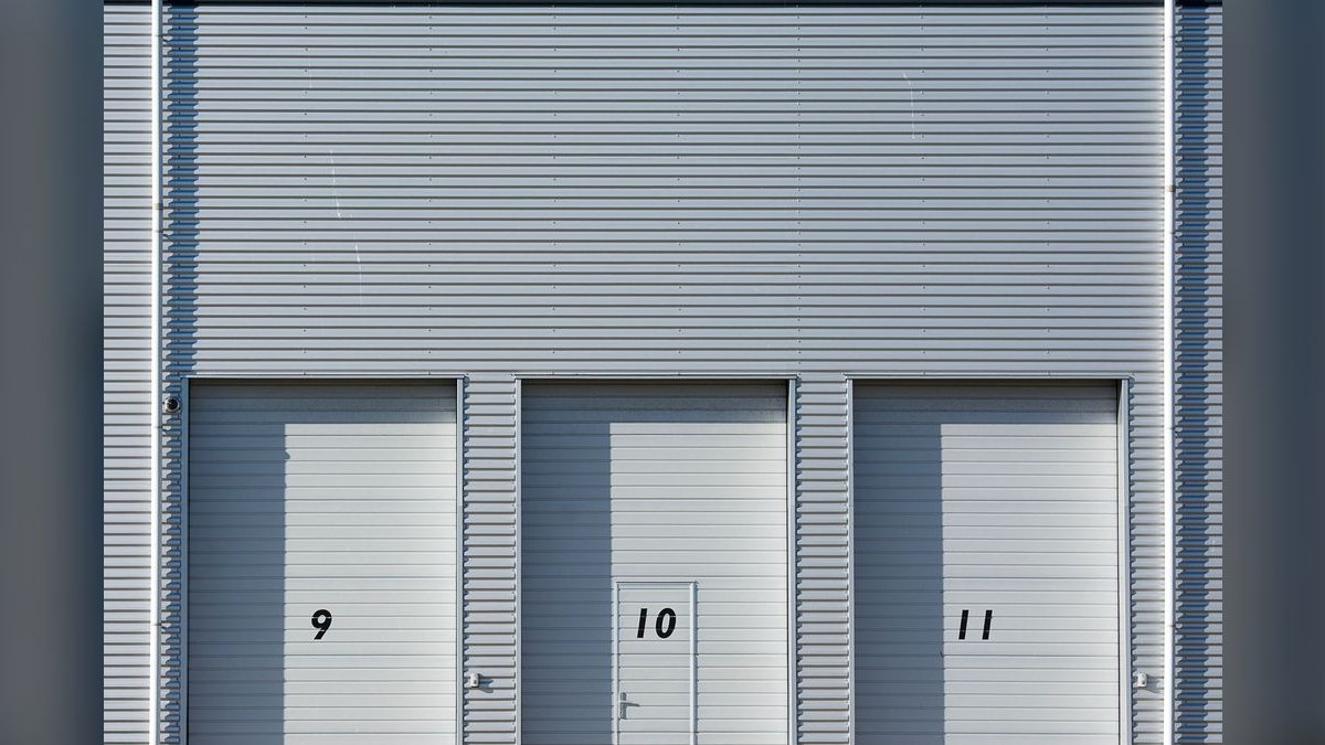 How do you build a distribution and wholesale ERP go-to-market motion in 2027 — figure 2