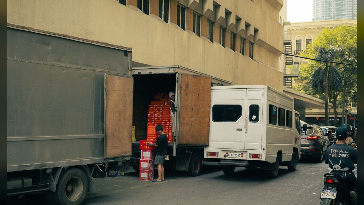 How do you build a cold chain logistics software go-to-market motion in 2027 — figure 5