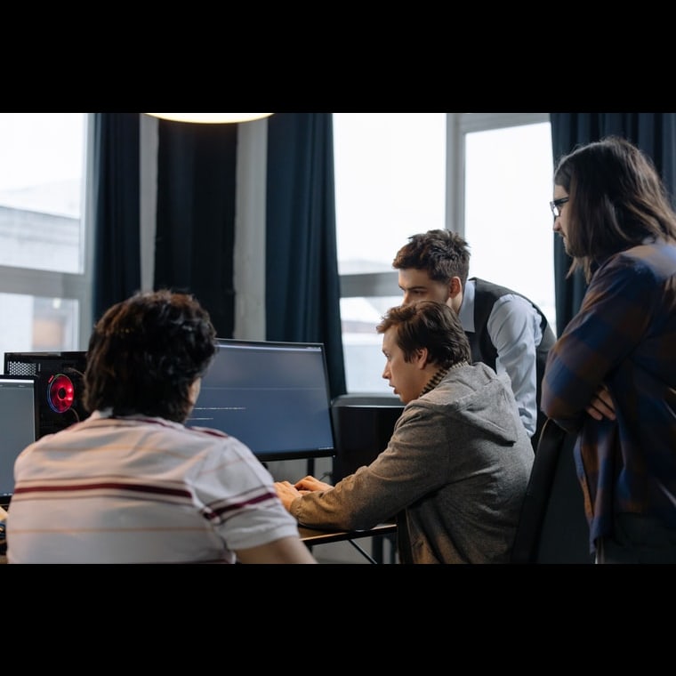 How do you build a vertical SaaS for real estate brokers (MoxiWorks / kvCORE) go-to-market motion in 2027?