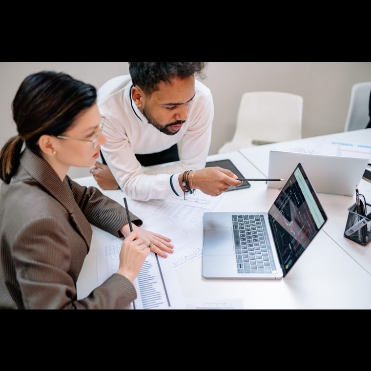 How do you build a climate risk analytics (Jupiter Intelligence / Cervest) go-to-market motion in 2027?
