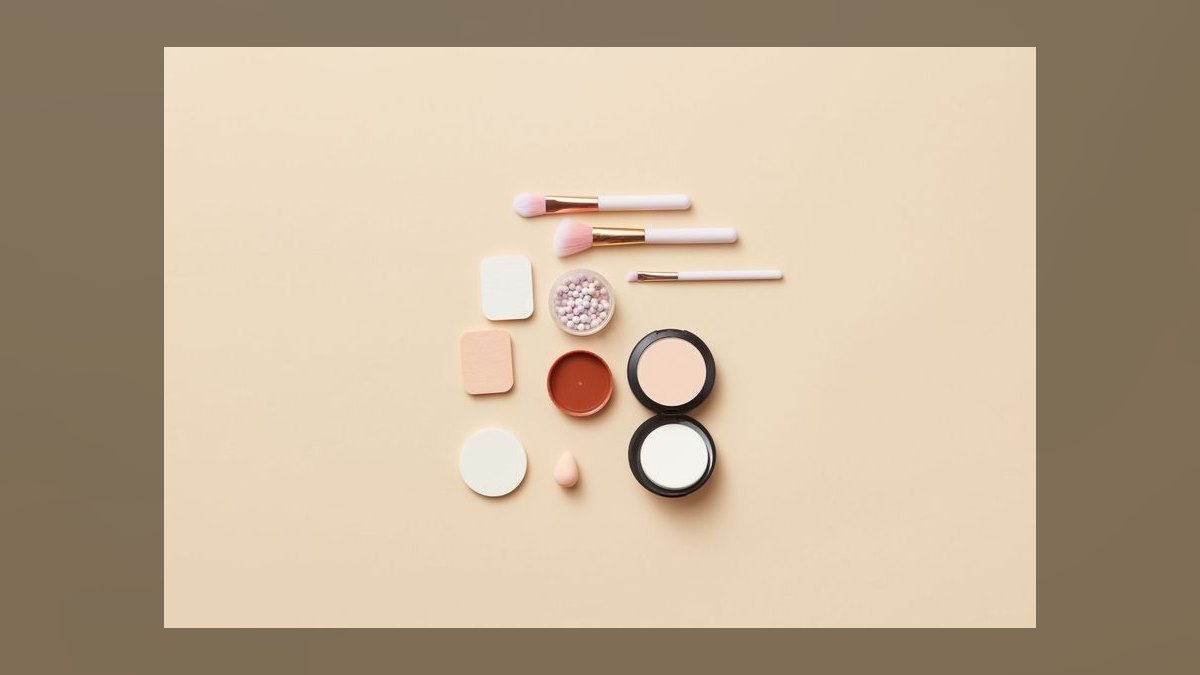 How do you build the GTM playbook for a DTC cosmetics brand in 2027 — figure 8