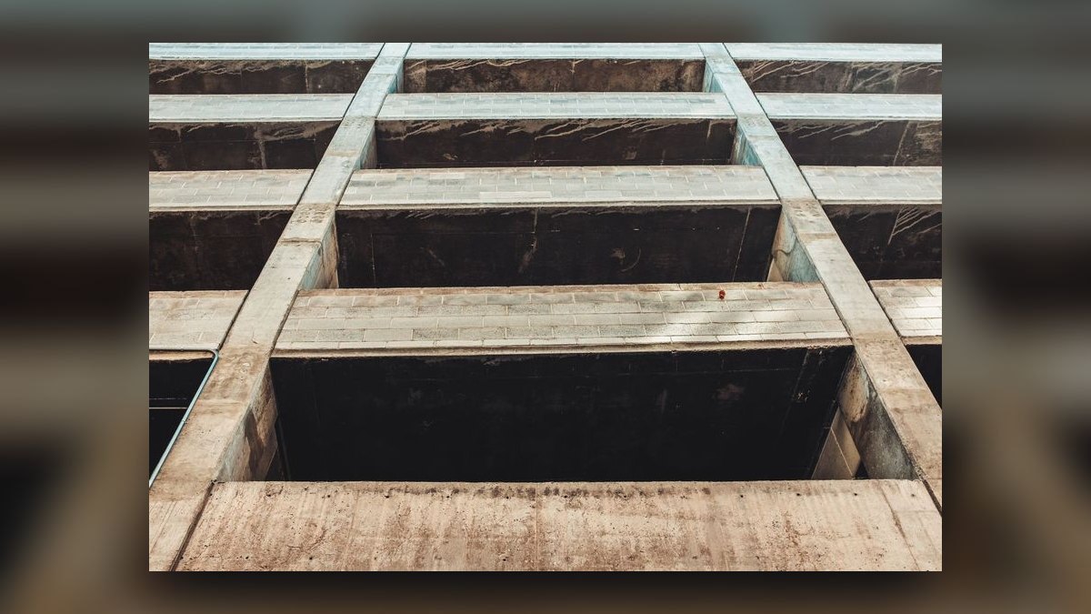 How do you build the GTM playbook for a concrete and masonry contractor in 2027 — figure 4