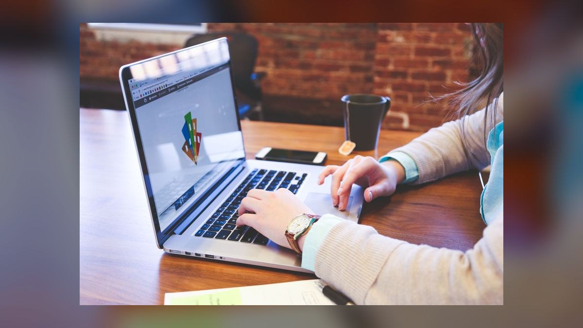 Web-Design Agency GTM Playbook 2027 — Webflow Enterprise, AI-Assisted Development, and the $385M Huge Operator Path — figure 8