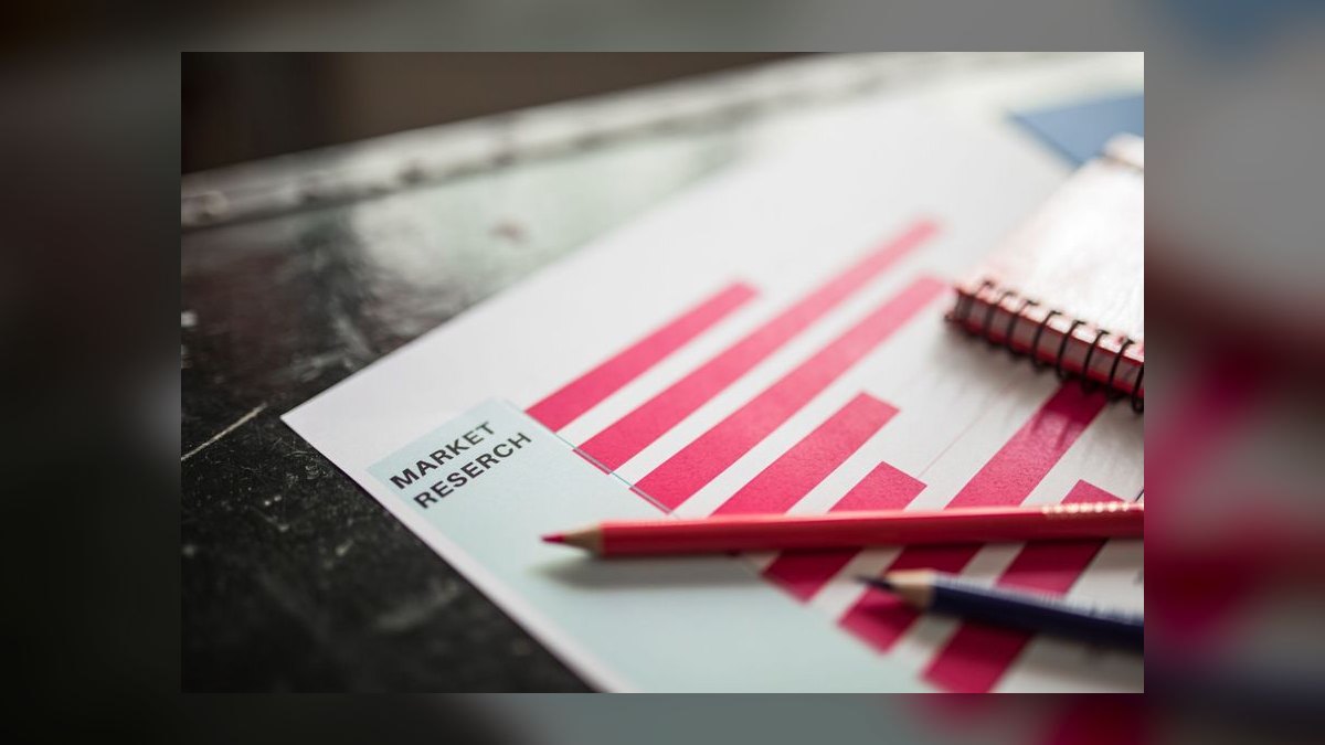 Market Research Firm GTM Playbook 2027 — Custom Quantitative + AI-Augmented Insight and the 85M Numerator Operator Path — figure 8