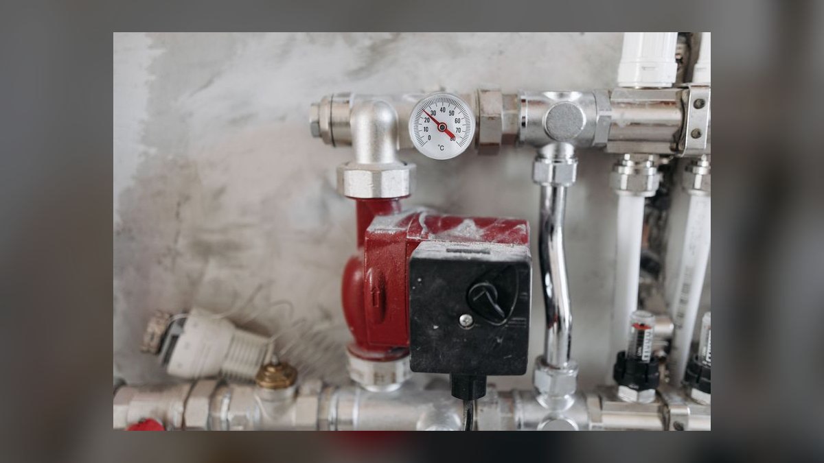 GTM Playbook for Plumbing Services in 2027 — figure 10